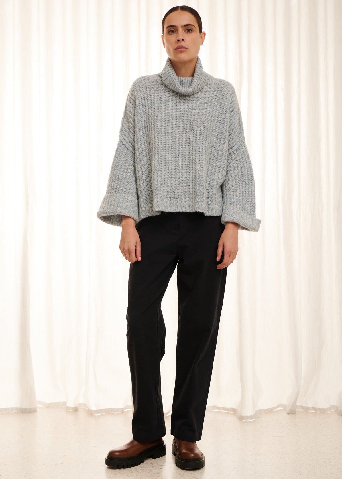 Jed Cropped Mohair Turtleneck - Light Blue